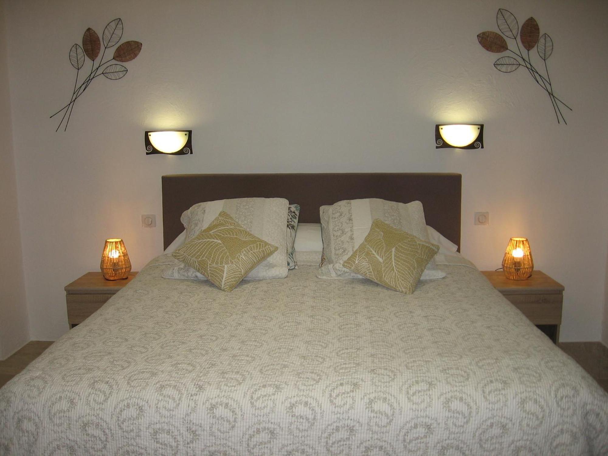 Les Genets Villa Файенс Екстериор снимка